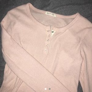 cleaning out my closet!!!